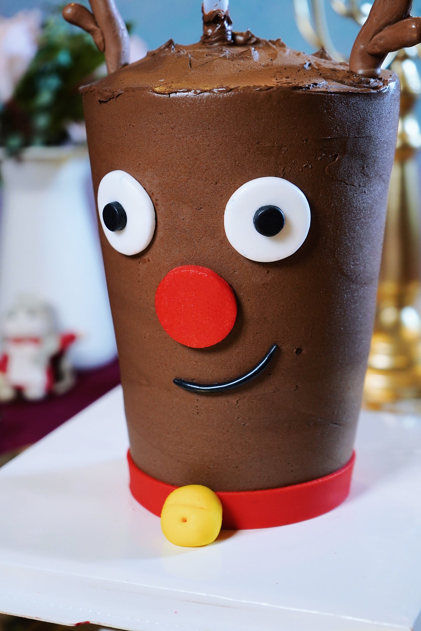 Reindeer Drinkable Cake