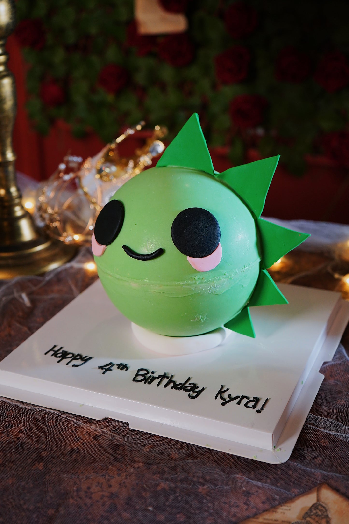 Cute Dinosaur Pinata Knock Knock Cake