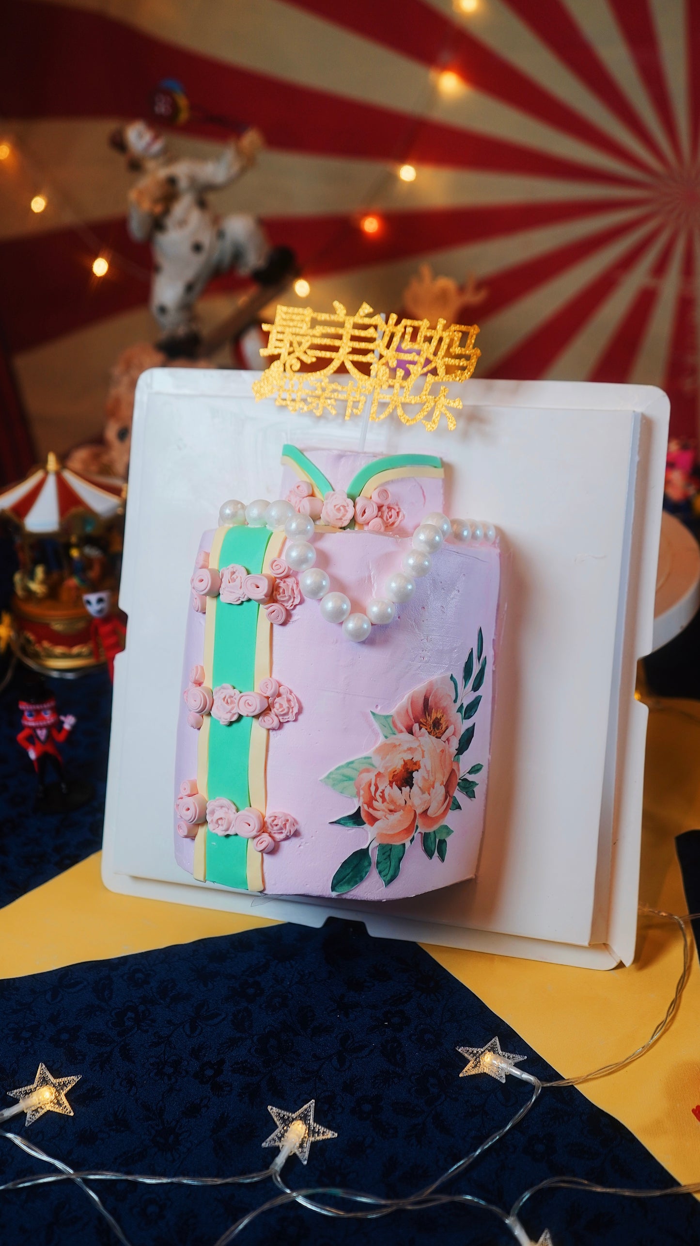 Cheongsam Mother's Day Poster Cake
