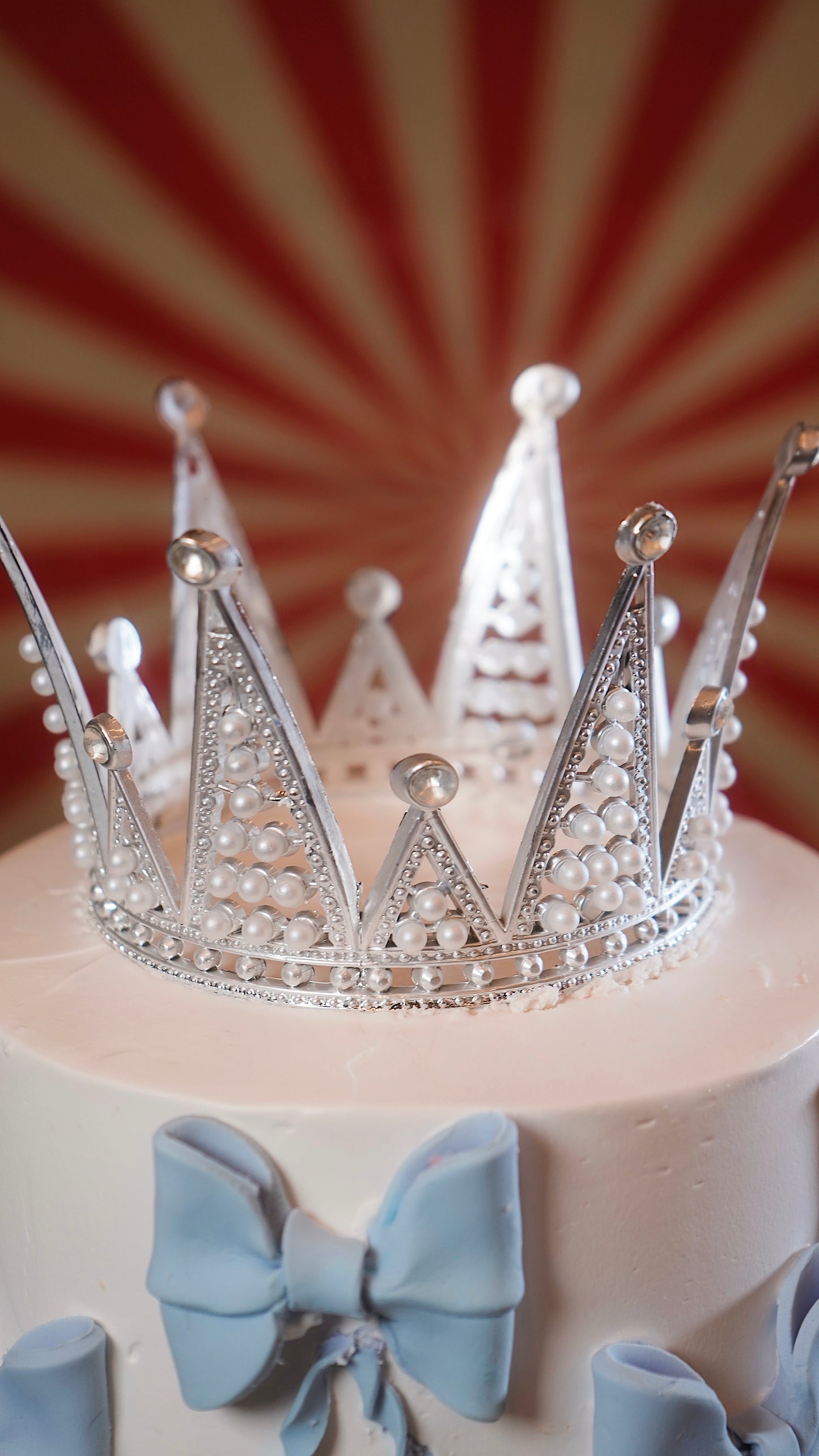 Royal Frost Tiara Cake