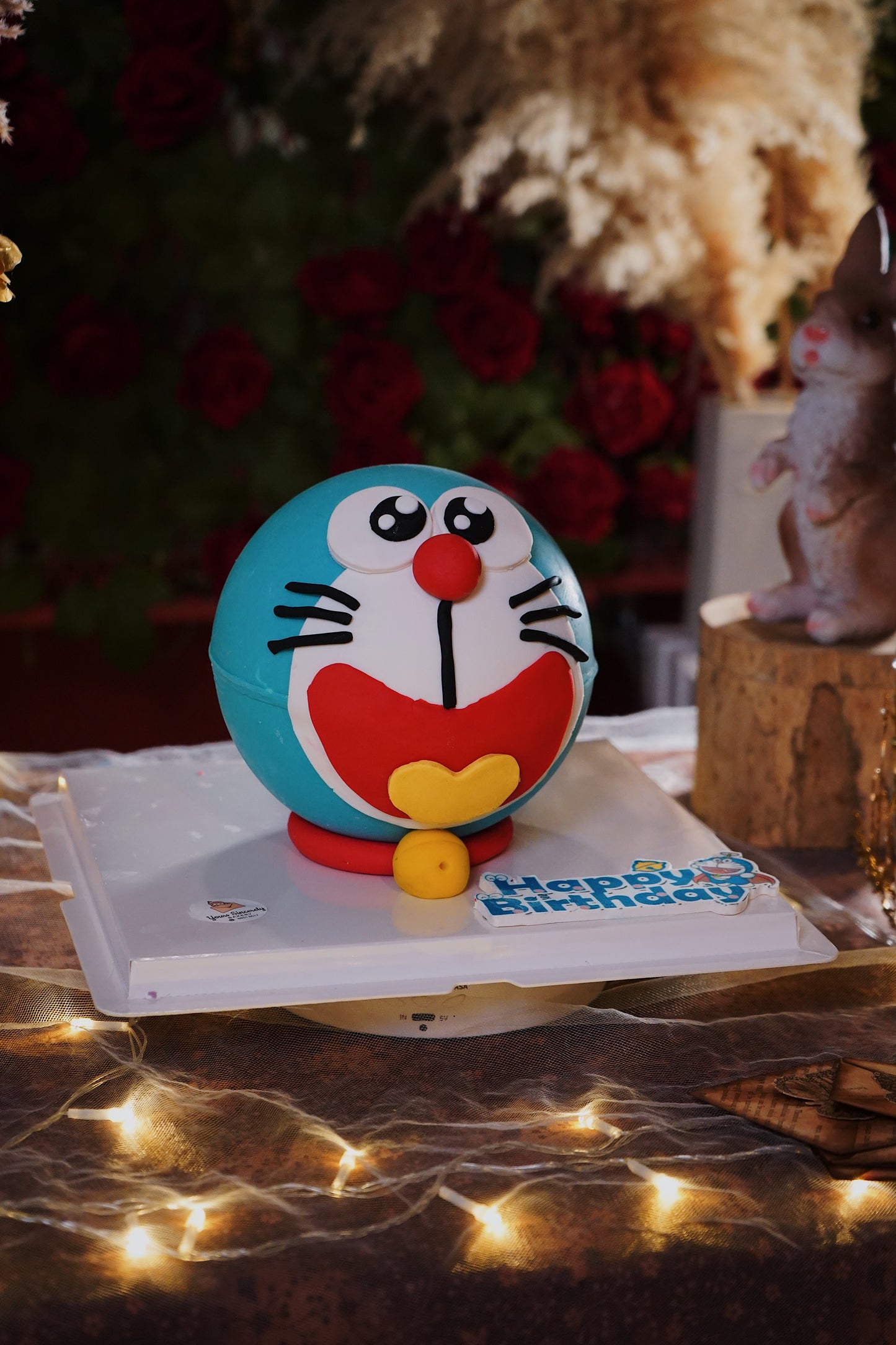 Doraemon Pinata Cake