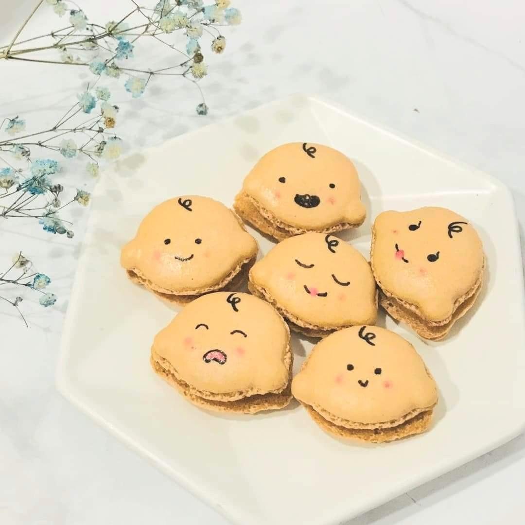 Cute Baby Face Macarons (12pcs)