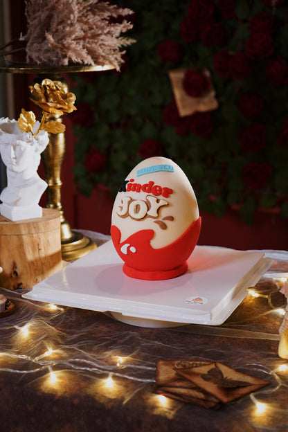 Kinder Joy Egg Shape Pinata Cake