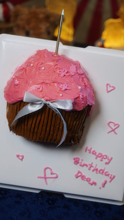 Mega Cupcake 3D Poster Cake