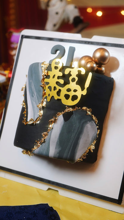 Marble Gold 3D Poster Cake