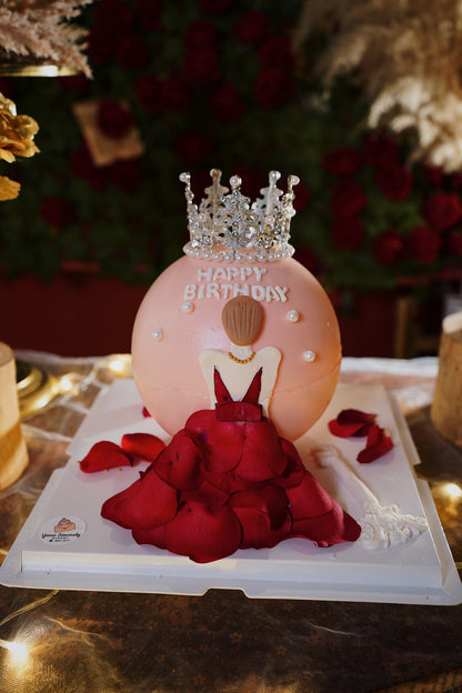 Lady Knock Knock Pinata Surprise Cake