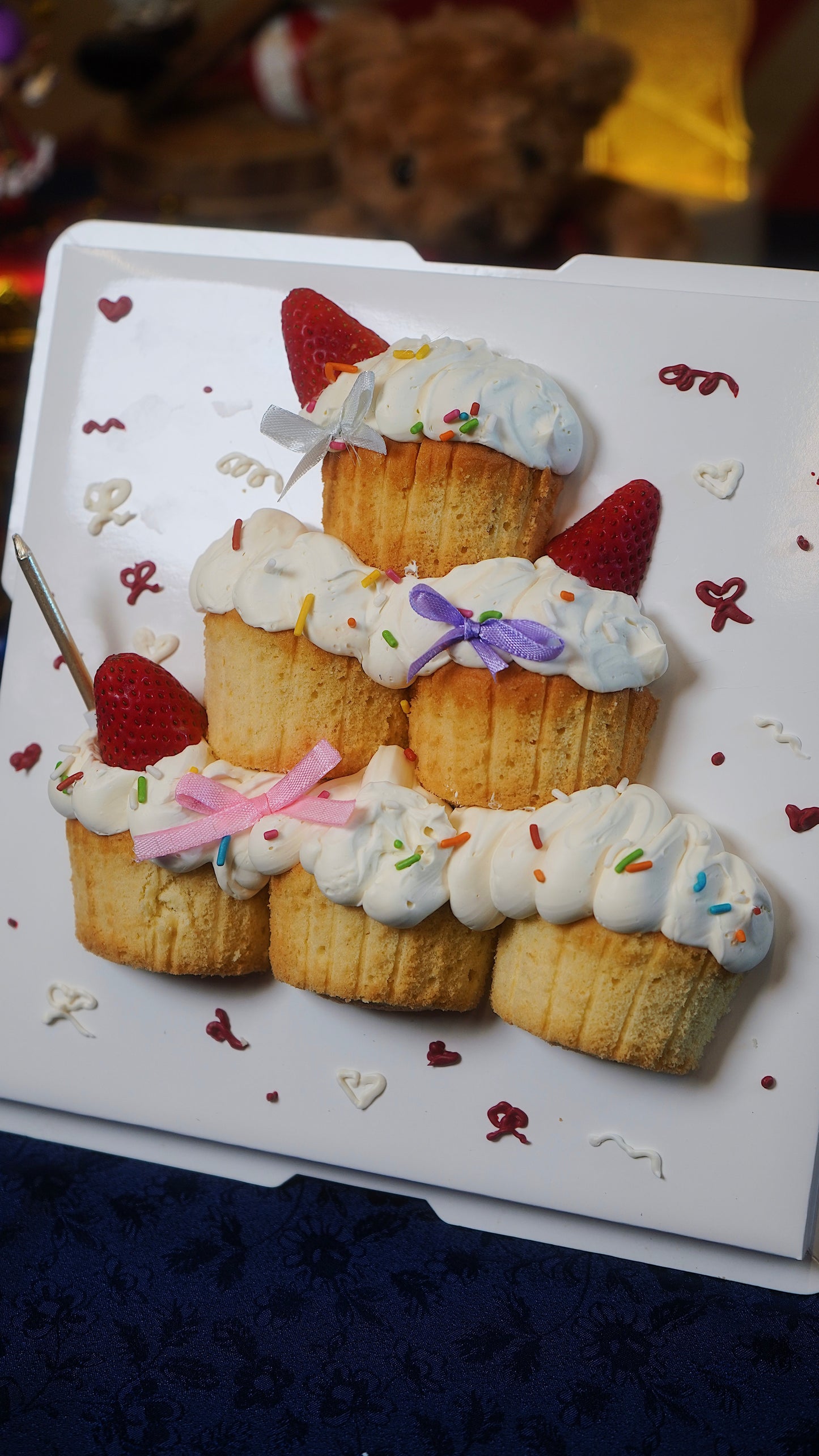 Cupcake Tower 3D Poster Cake