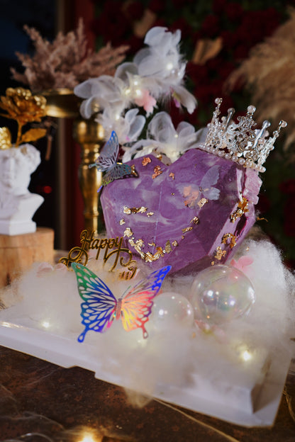 Enchanted Geode Heart Pinata Cake