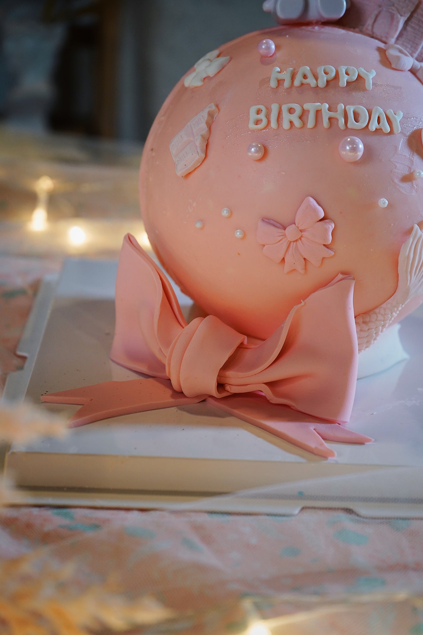 My Melody Pinata Cake