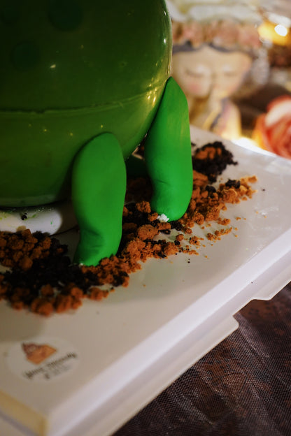 Dinosaur Pinata Knock Knock Cake